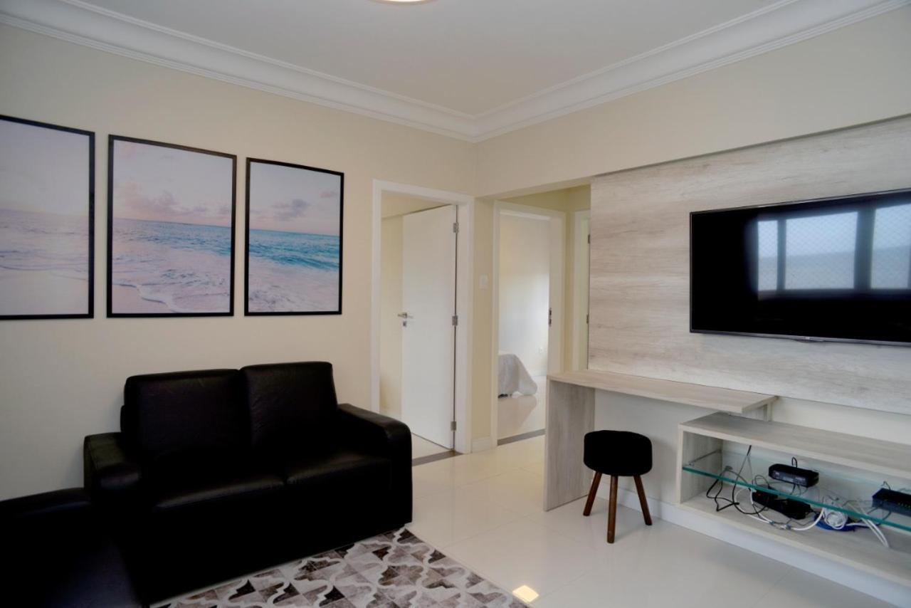 Frente Mar Pe Na Areia, Na Av Atlantica Apartment Balneário Camboriú Екстериор снимка