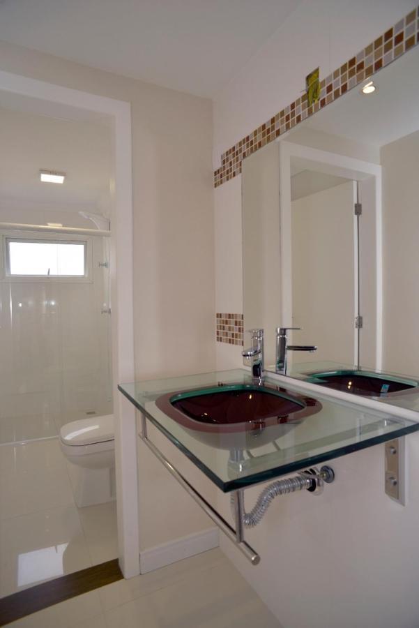 Frente Mar Pe Na Areia, Na Av Atlantica Apartment Balneário Camboriú Екстериор снимка