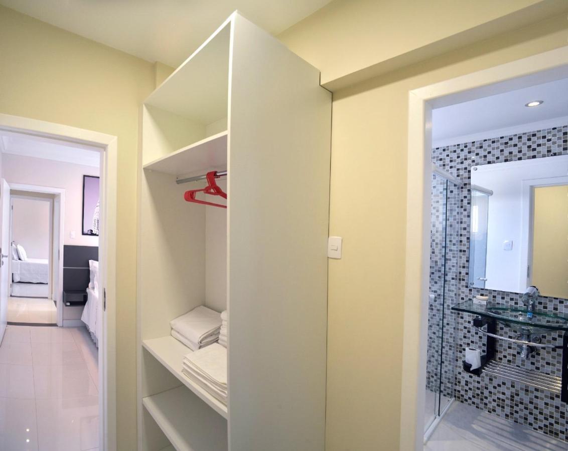Frente Mar Pe Na Areia, Na Av Atlantica Apartment Balneário Camboriú Екстериор снимка